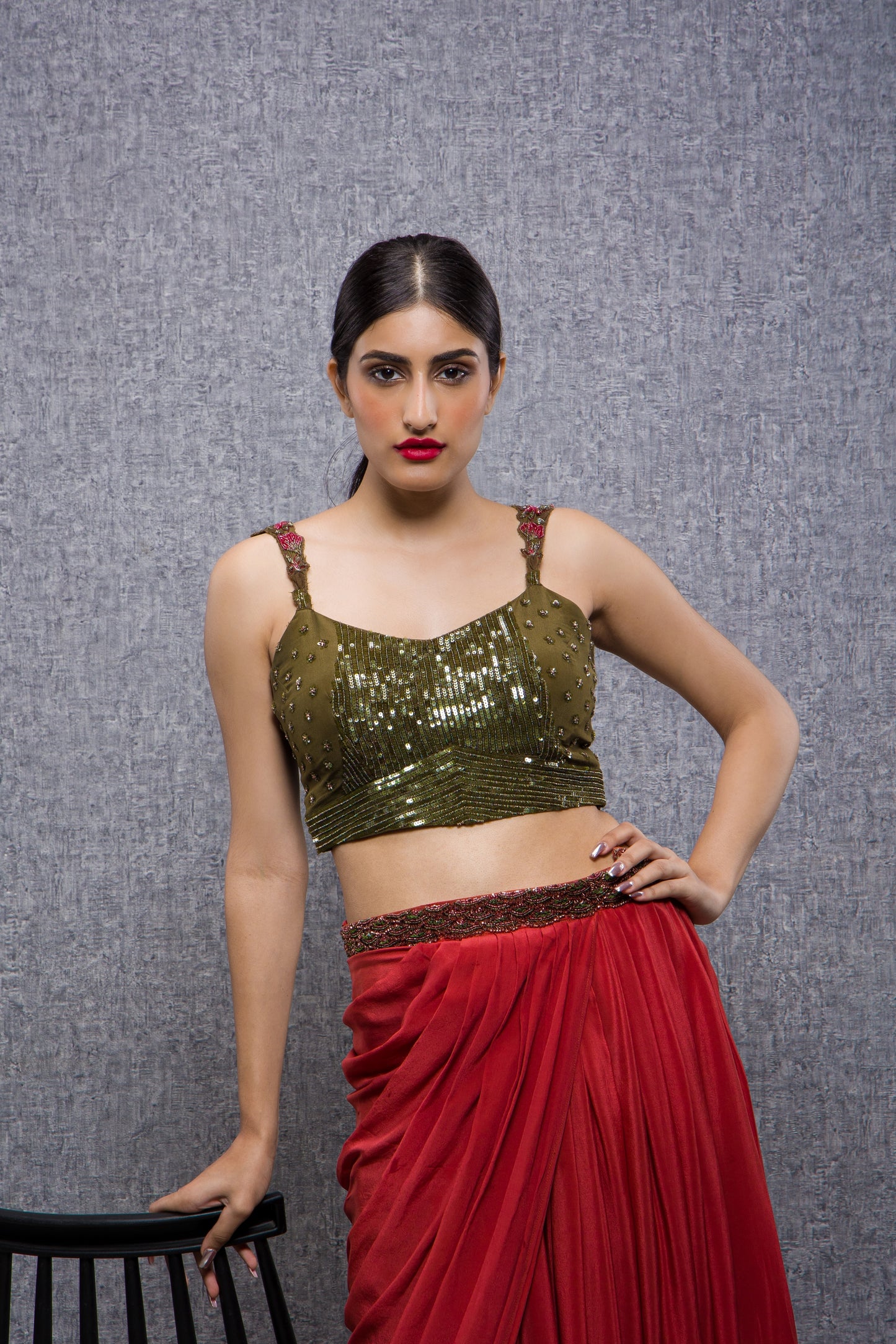 Enchanted Forest Hand Embroidered Detachable Pallu Ready To Wear Saree Set