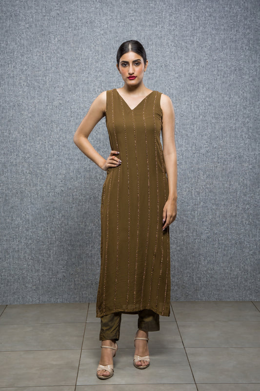 Enchanted Forest Hand Embroidered Pleated Kurta with pant
