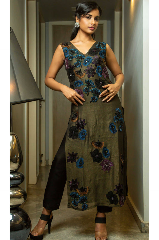 Midnight Garden Hand Embroidered High Slit kurta with Pant