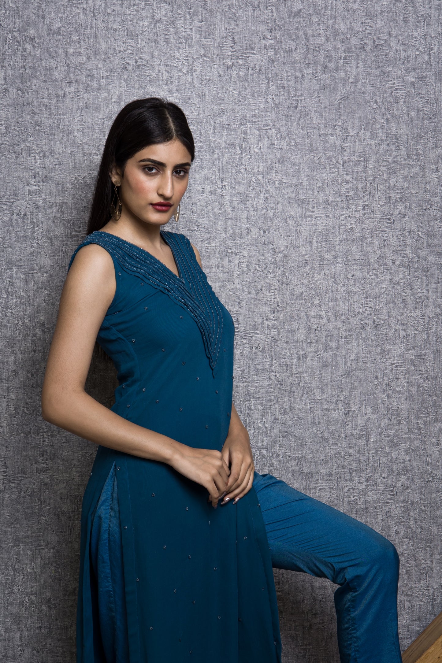 Pleated Neckline Embroidered High Slit Kurta with Pants