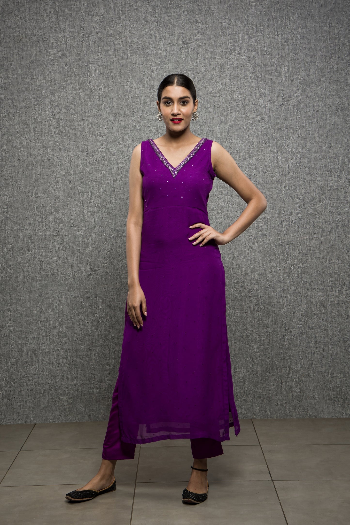 Salli Necklined High Slit Kurta with Pant