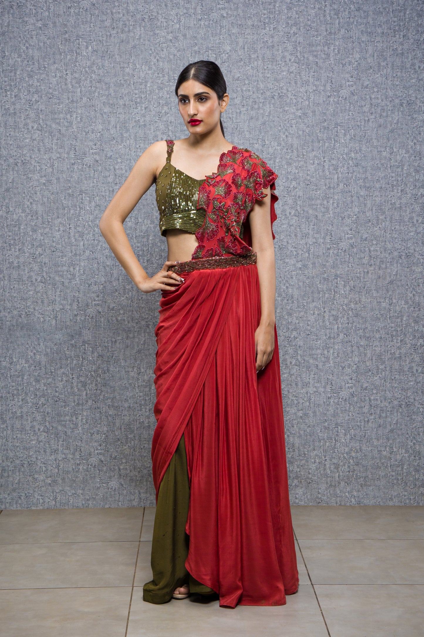 Enchanted Forest Hand Embroidered Detachable Pallu Ready To Wear Saree Set